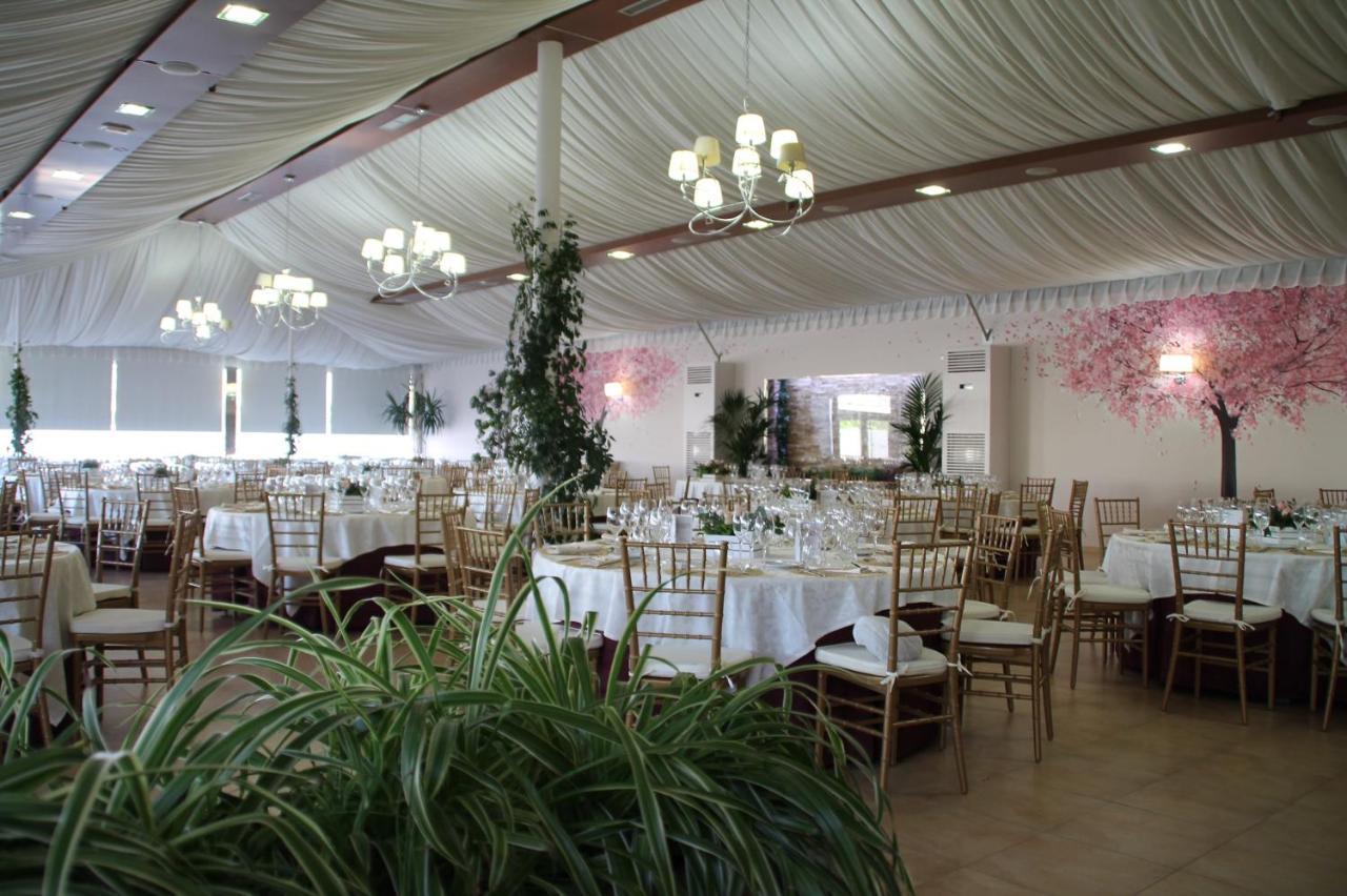 Hotel Mozarbez Salamanca Buitenkant foto