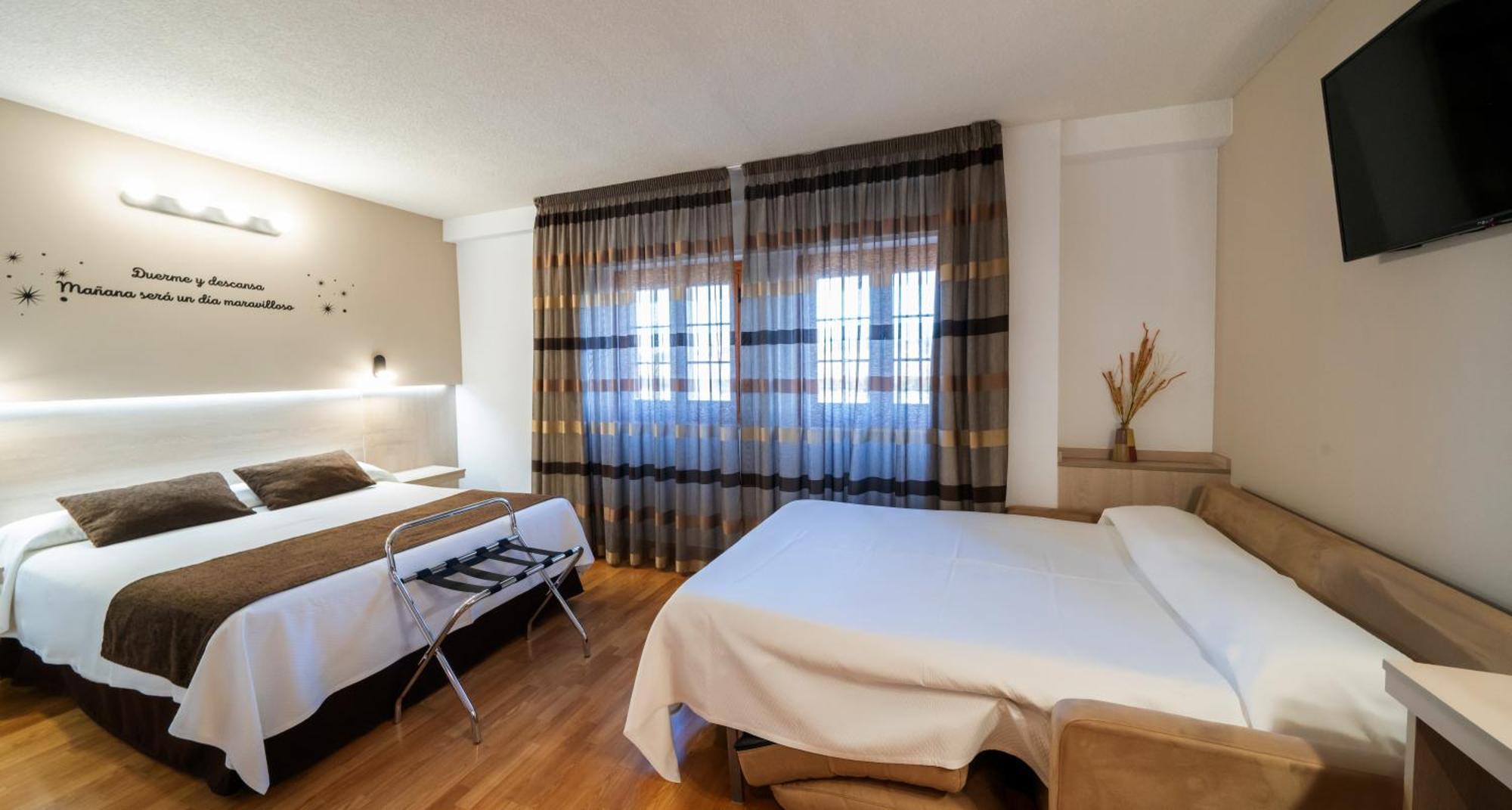 Hotel Mozarbez Salamanca Buitenkant foto